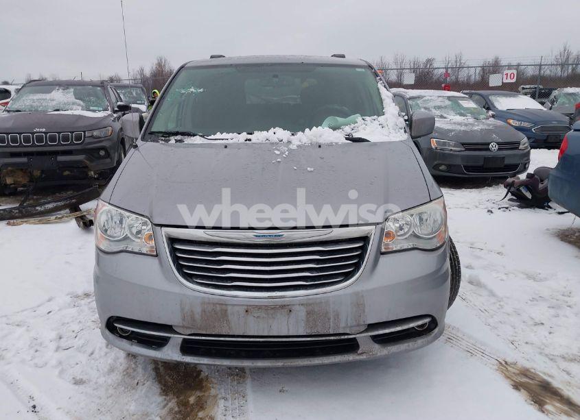 Photo 13 of 2015 Chrysler Town & COUNTRY TOURING (VIN 2C4RC1BG0FR751922)