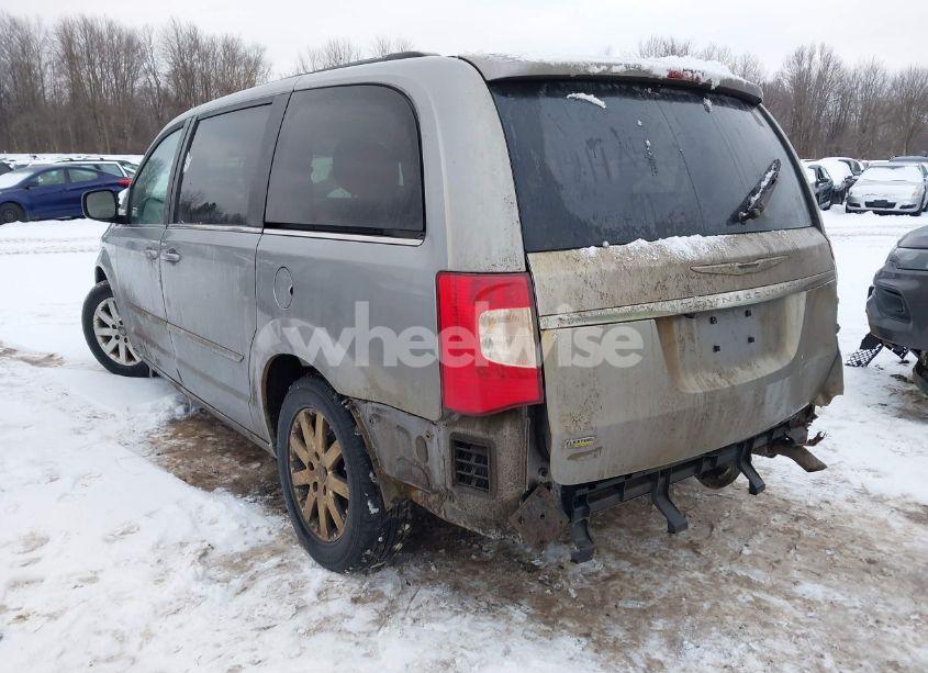 Photo 3 of 2015 Chrysler Town & COUNTRY TOURING (VIN 2C4RC1BG0FR751922)