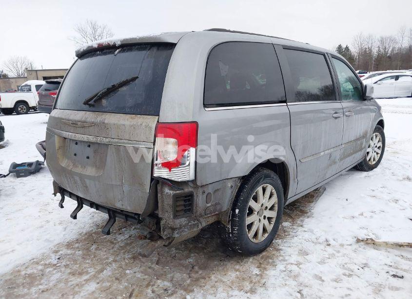 Photo 4 of 2015 Chrysler Town & COUNTRY TOURING (VIN 2C4RC1BG0FR751922)