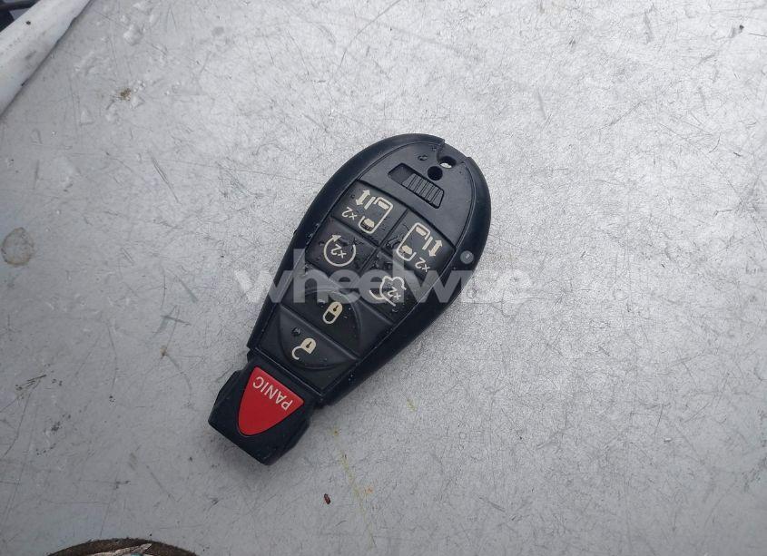 Photo 11 of 2016 Chrysler Town & COUNTRY TOURING (VIN 2C4RC1BG0GR127376)