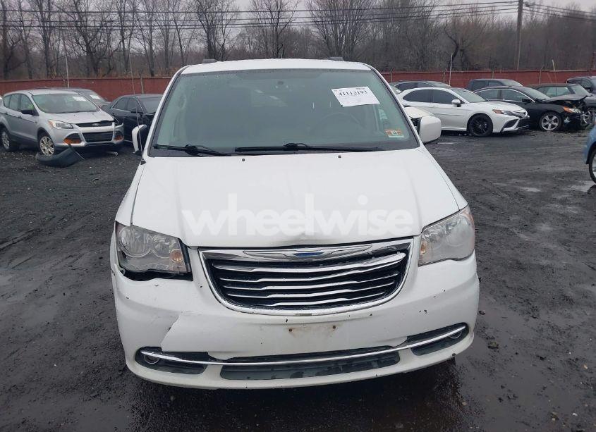 Photo 12 of 2016 Chrysler Town & COUNTRY TOURING (VIN 2C4RC1BG0GR127376)