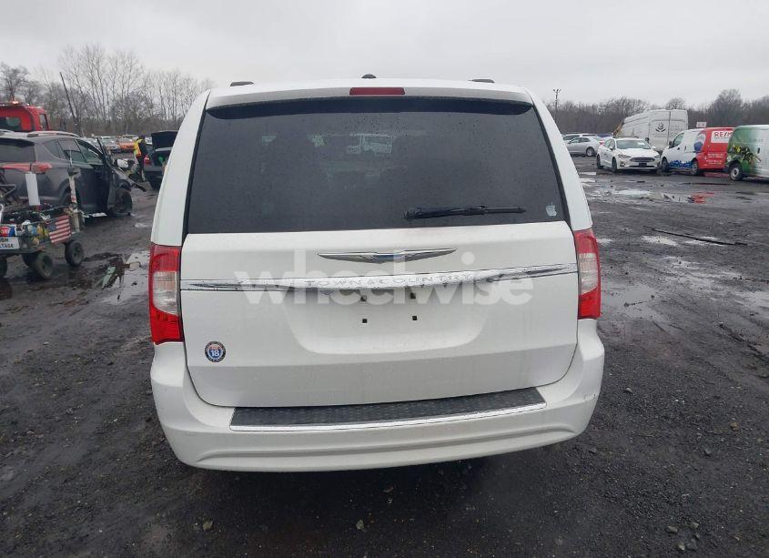 Photo 16 of 2016 Chrysler Town & COUNTRY TOURING (VIN 2C4RC1BG0GR127376)