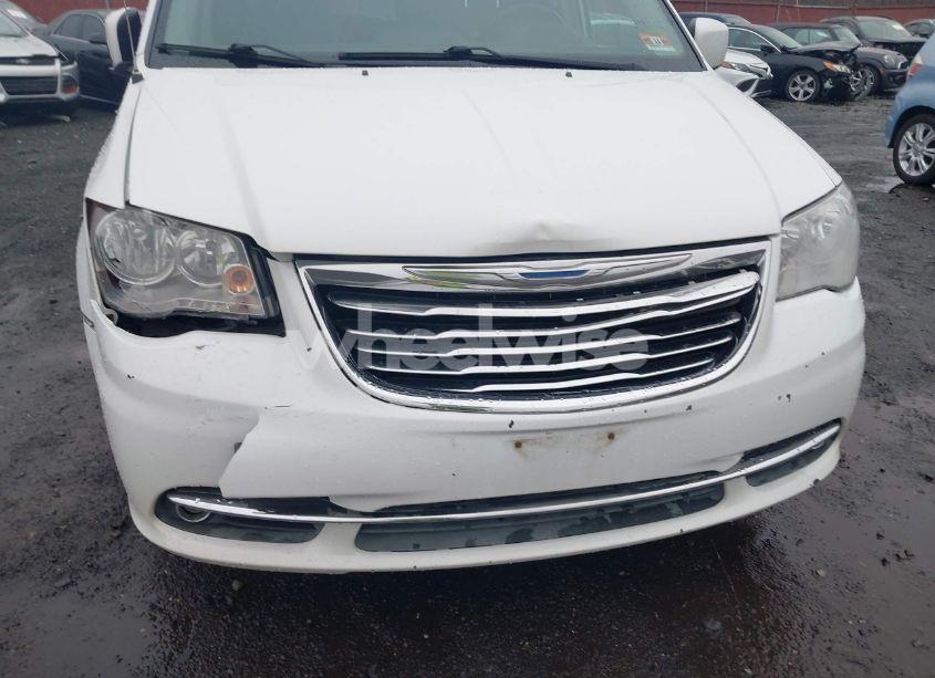 Photo 6 of 2016 Chrysler Town & COUNTRY TOURING (VIN 2C4RC1BG0GR127376)