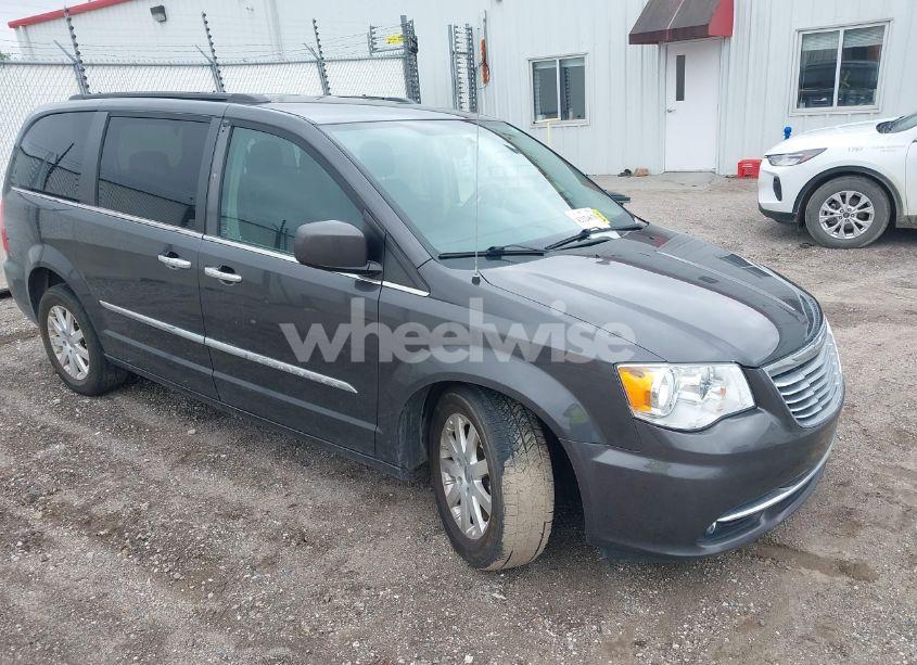 2016 Chrysler Town & COUNTRY TOURING (VIN 2C4RC1BG0GR135509) main photo