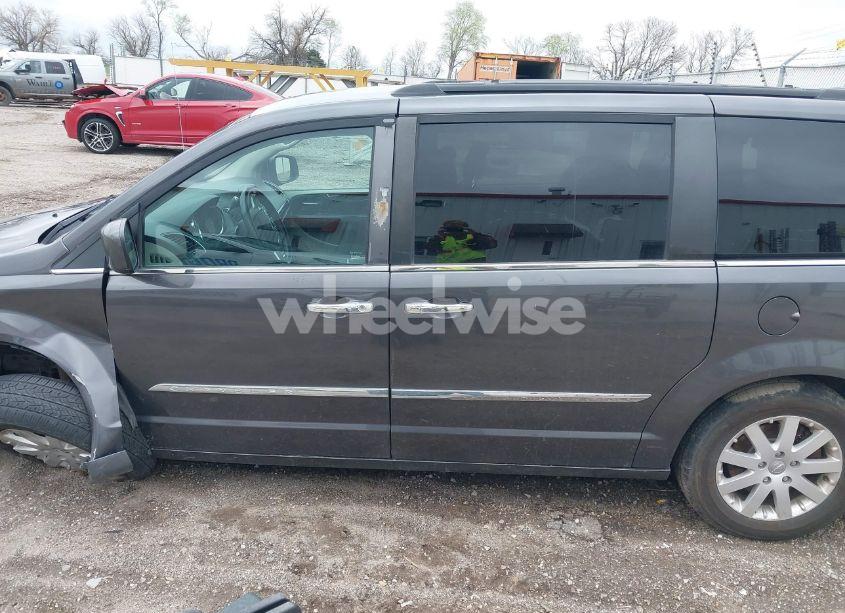 Photo 14 of 2016 Chrysler Town & COUNTRY TOURING (VIN 2C4RC1BG0GR135509)