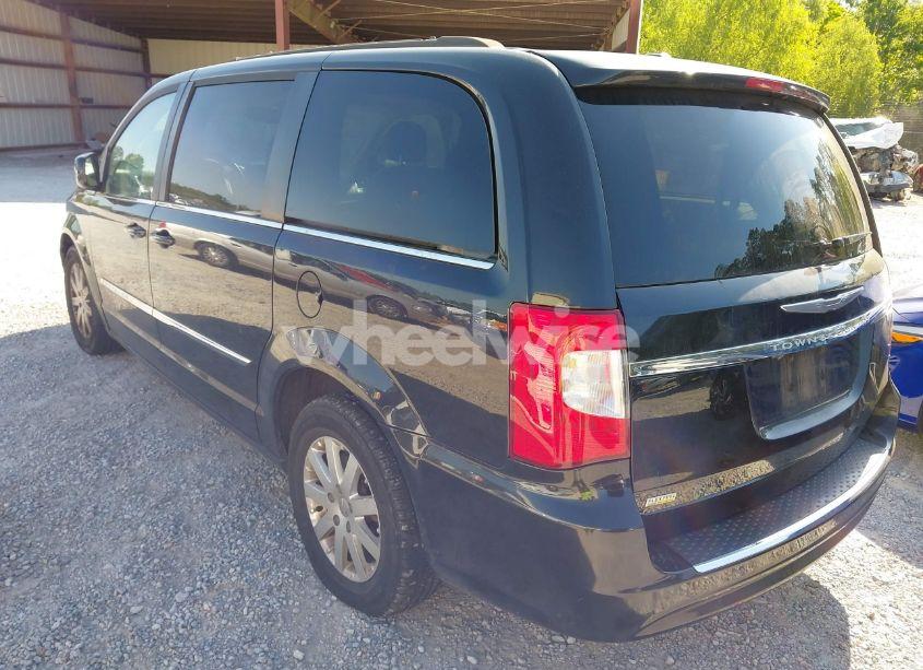 Photo 3 of 2016 Chrysler Town & COUNTRY TOURING (VIN 2C4RC1BG0GR147837)