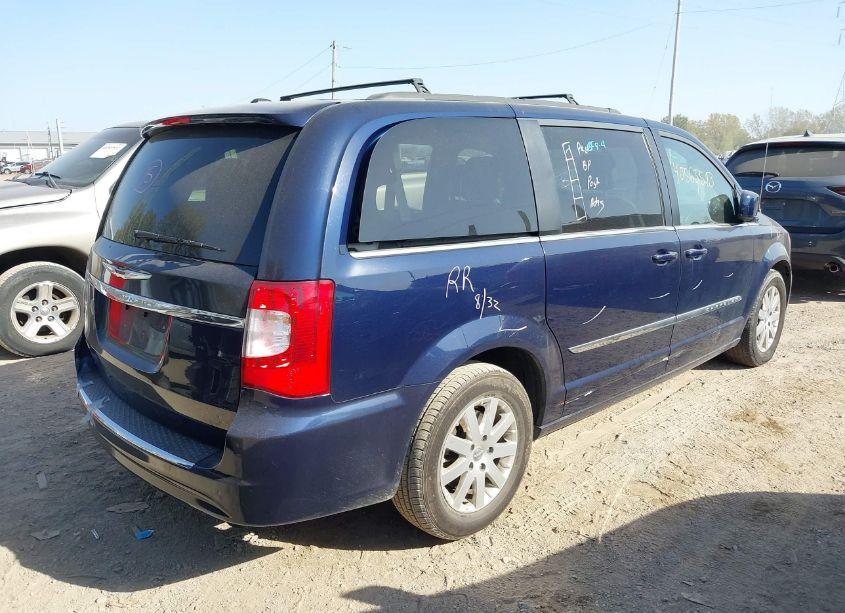 Photo 4 of 2016 Chrysler Town & COUNTRY TOURING (VIN 2C4RC1BG0GR186668)