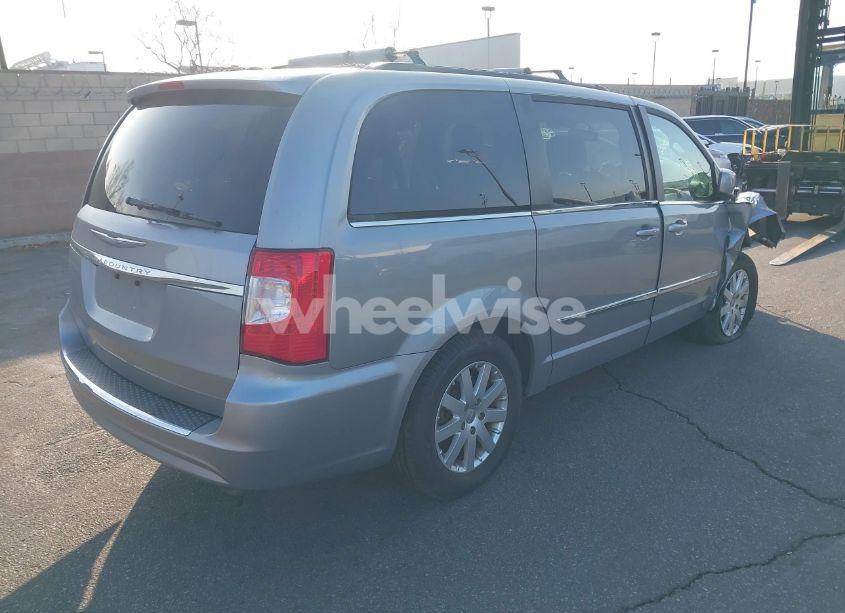 Photo 4 of 2016 Chrysler Town & COUNTRY TOURING (VIN 2C4RC1BG0GR188971)