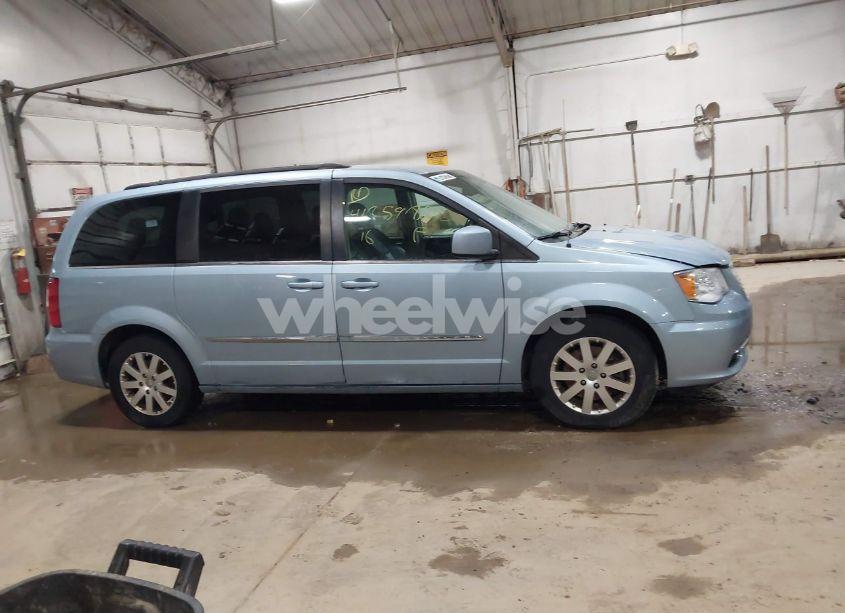 Photo 14 of 2016 Chrysler Town & COUNTRY TOURING (VIN 2C4RC1BG0GR238168)