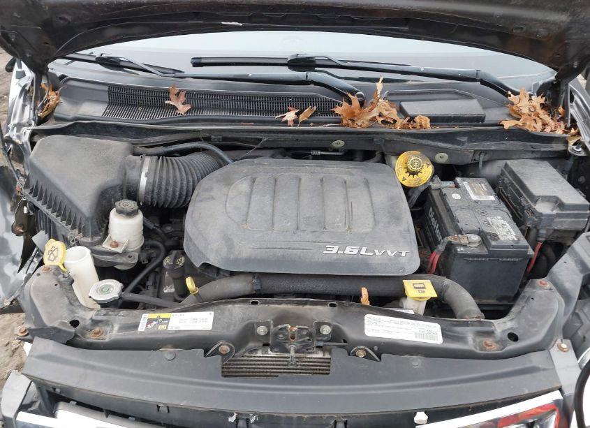 Photo 9 of 2016 Chrysler Town & COUNTRY TOURING (VIN 2C4RC1BG0GR260428)