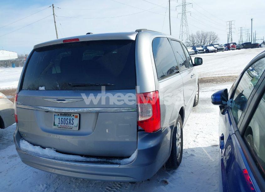 Photo 4 of 2016 Chrysler Town & COUNTRY TOURING (VIN 2C4RC1BG0GR267542)