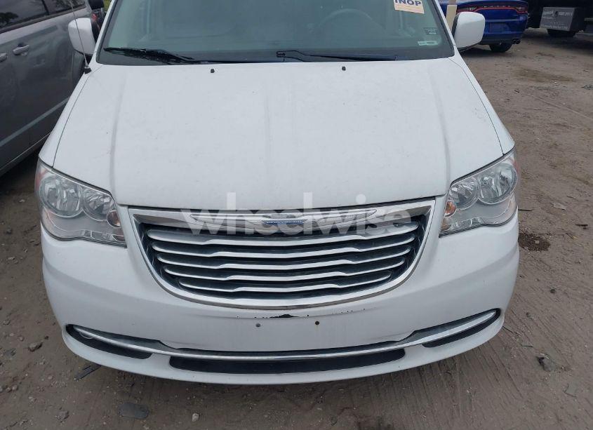 Photo 12 of 2016 Chrysler Town & COUNTRY TOURING (VIN 2C4RC1BG0GR289010)