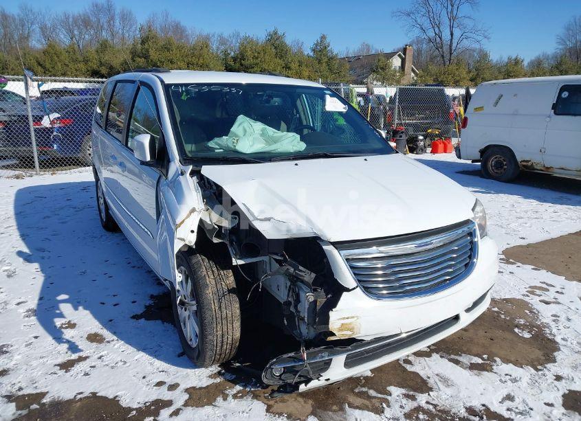 2016 Chrysler Town & COUNTRY TOURING (VIN 2C4RC1BG0GR293946) main photo