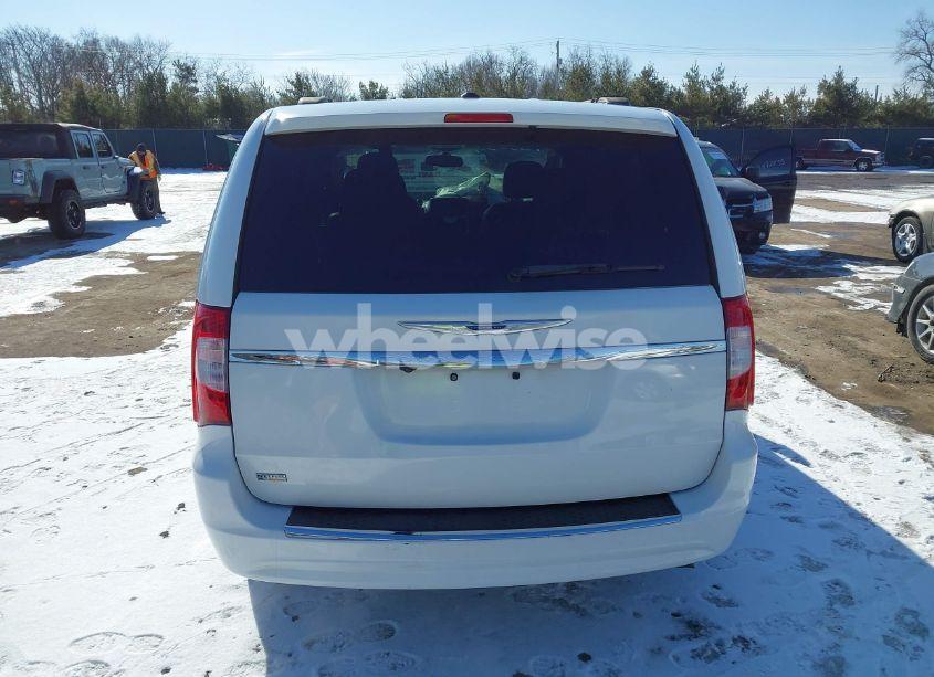 Photo 17 of 2016 Chrysler Town & COUNTRY TOURING (VIN 2C4RC1BG0GR293946)