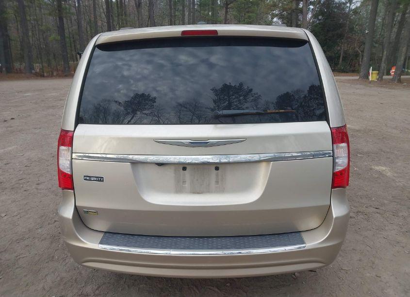 Photo 16 of 2016 Chrysler Town & COUNTRY TOURING (VIN 2C4RC1BG0GR301771)