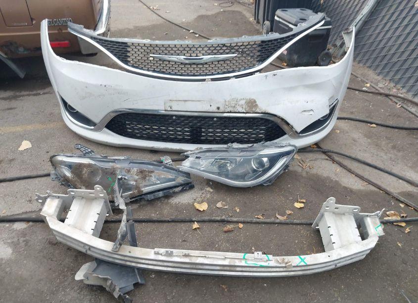 Photo 12 of 2017 Chrysler Pacifica TOURING-L (VIN 2C4RC1BG0HR702643)