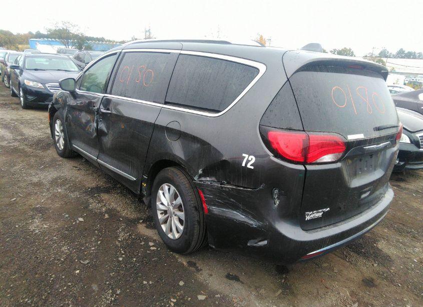 Photo 20 of 2019 Chrysler Pacifica TOURING L (VIN 2C4RC1BG0KR550516)