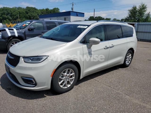 Photo 12 of 2021 CHRYSLER PACIFICA TOURING L (VIN 2C4RC1BG0MR576598)