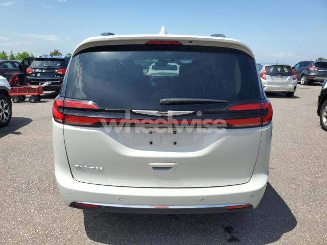 Photo 8 of 2021 CHRYSLER PACIFICA TOURING L (VIN 2C4RC1BG0MR576598)