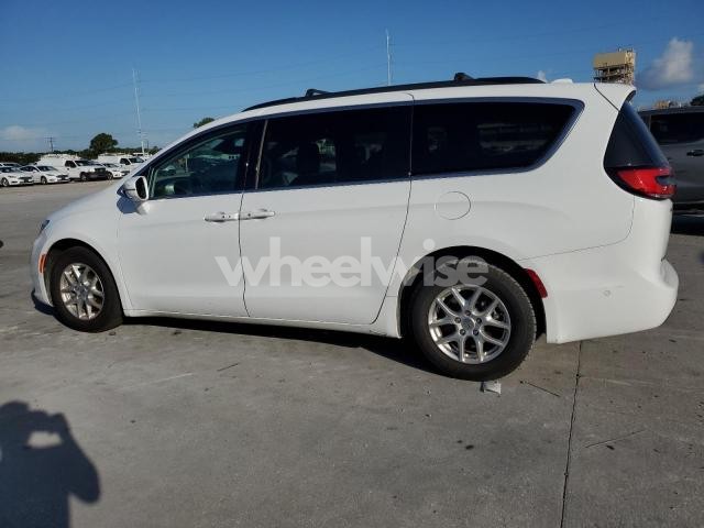 Photo 7 of 2022 CHRYSLER PACIFICA TOURING L (VIN 2C4RC1BG0NR123597)