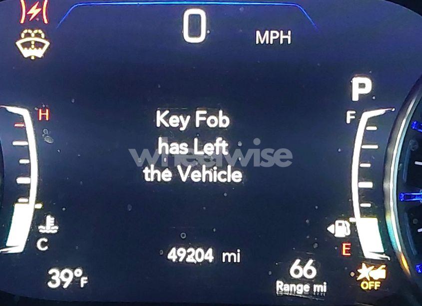 Photo 15 of 2022 Chrysler Pacifica TOURING L (VIN 2C4RC1BG0NR133417)