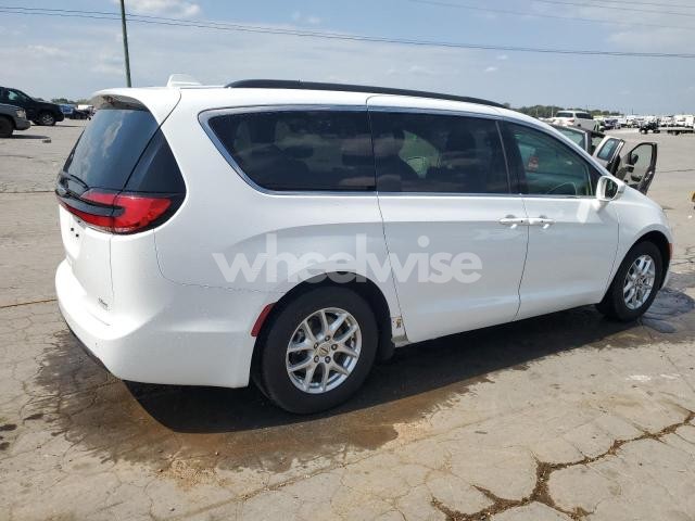 Photo 7 of 2022 CHRYSLER PACIFICA TOURING L (VIN 2C4RC1BG0NR150850)