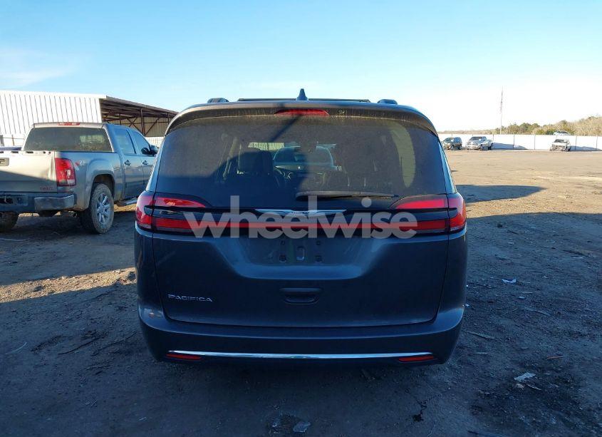 Photo 17 of 2022 Chrysler Pacifica TOURING L (VIN 2C4RC1BG0NR179362)