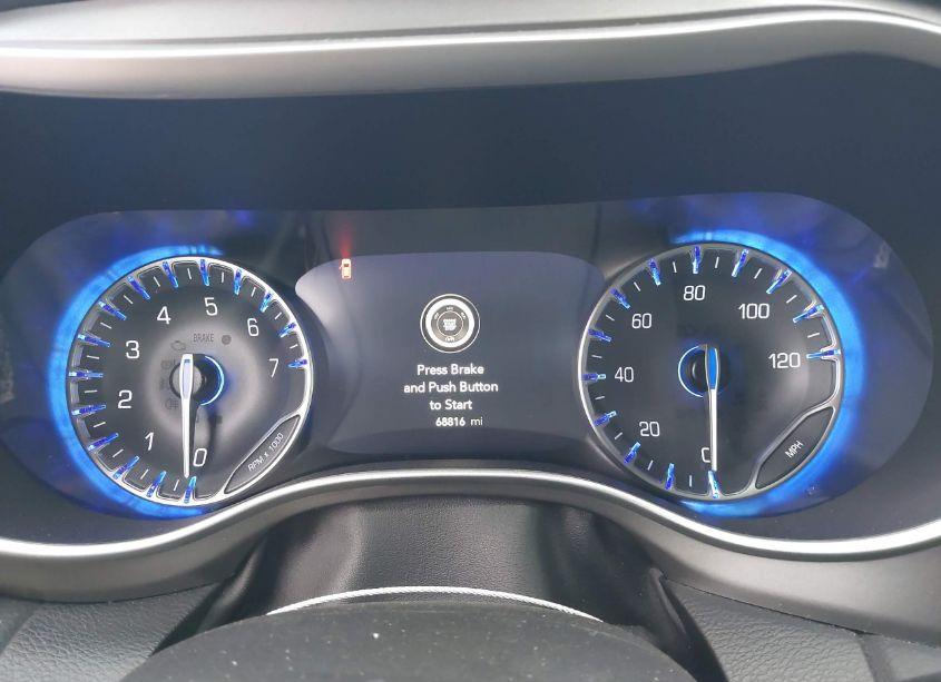 Photo 7 of 2022 Chrysler Pacifica TOURING L (VIN 2C4RC1BG0NR190829)