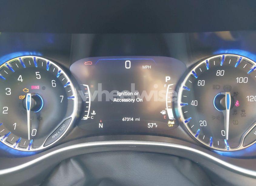 Photo 7 of 2022 Chrysler Pacifica TOURING L (VIN 2C4RC1BG0NR233663)