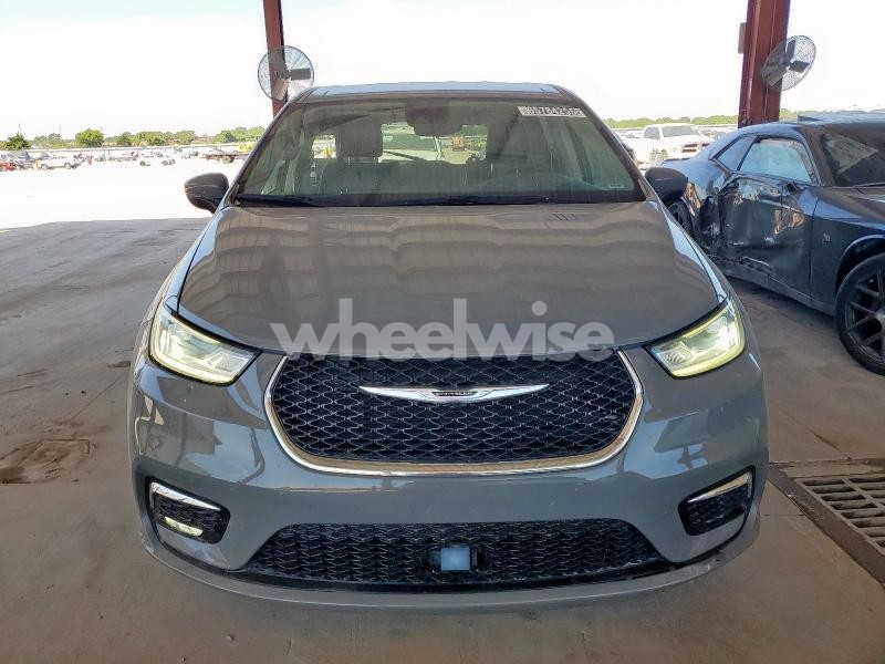 Photo 11 of 2023 CHRYSLER PACIFICA TOURING L (VIN 2C4RC1BG0PR529284)