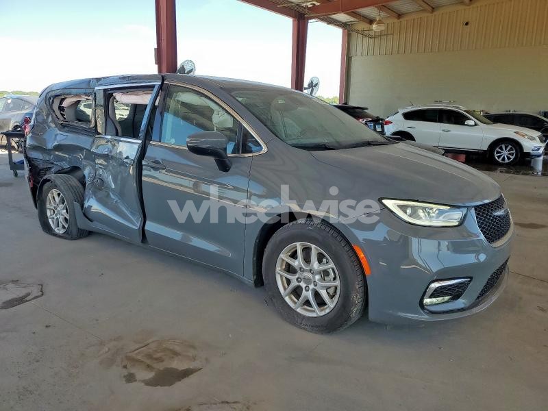 Photo 14 of 2023 CHRYSLER PACIFICA TOURING L (VIN 2C4RC1BG0PR529284)
