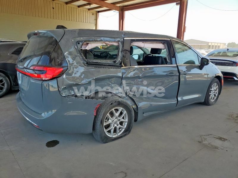 Photo 8 of 2023 CHRYSLER PACIFICA TOURING L (VIN 2C4RC1BG0PR529284)