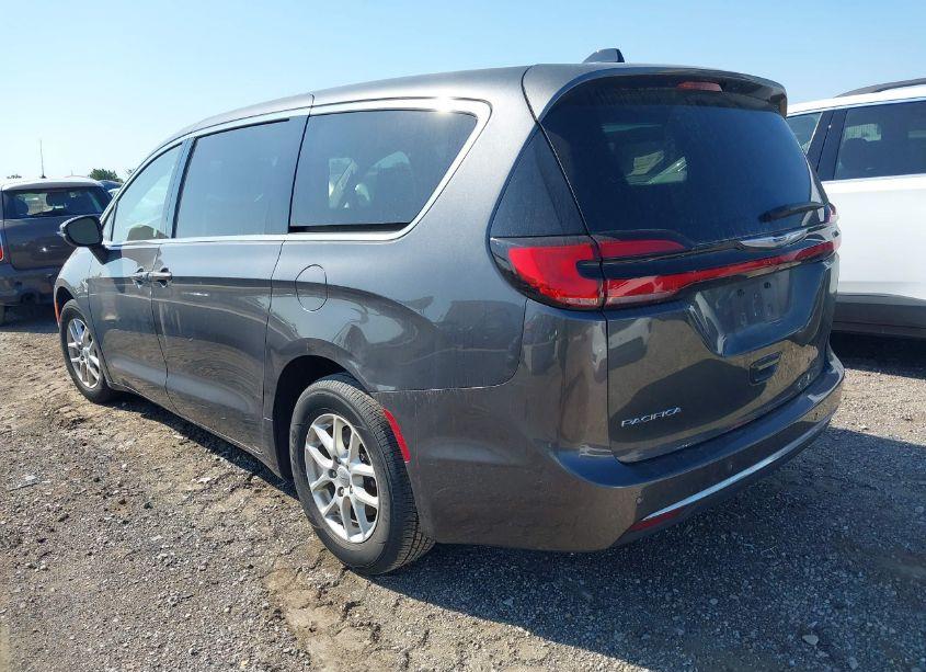 Photo 3 of 2023 Chrysler Pacifica TOURING L (VIN 2C4RC1BG0PR531259)