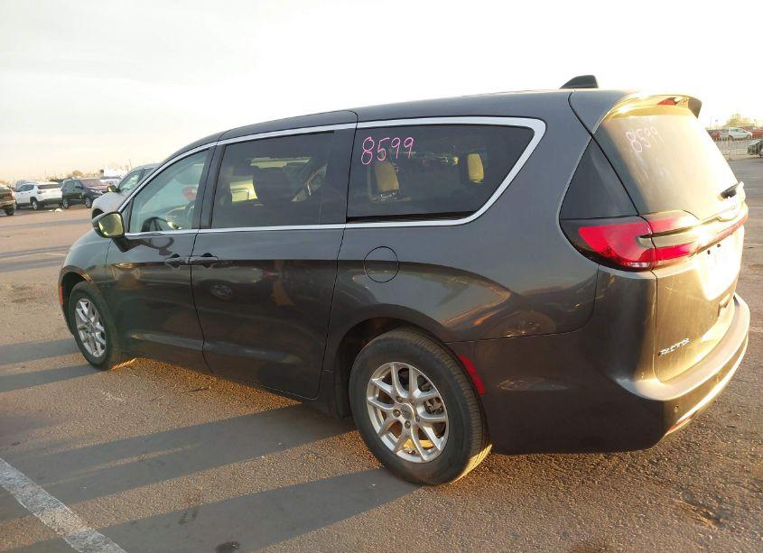 Photo 14 of 2023 Chrysler Pacifica TOURING L (VIN 2C4RC1BG0PR594555)