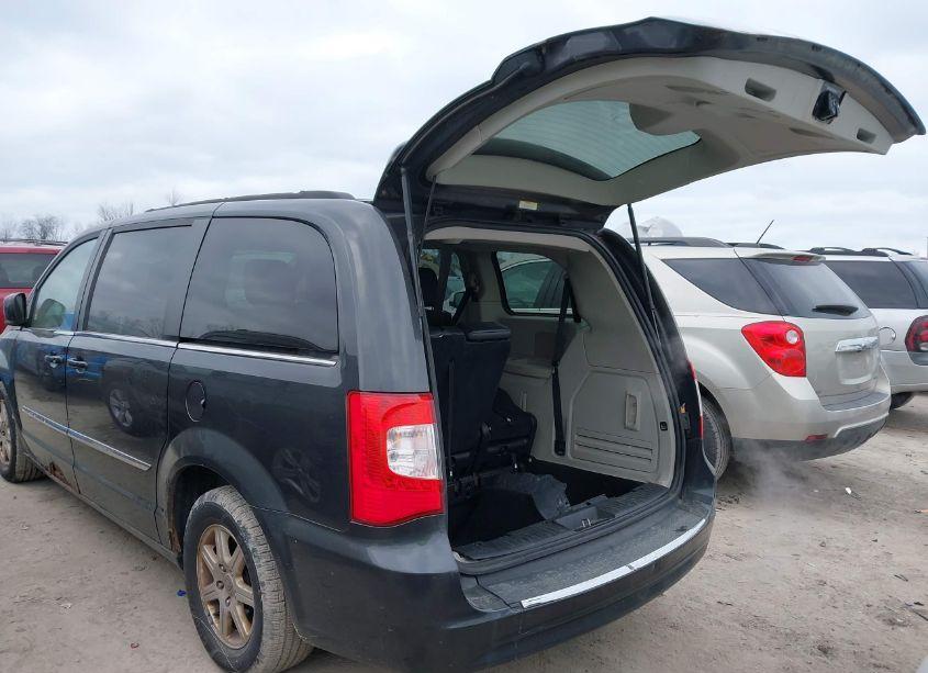 Photo 3 of 2012 Chrysler Town & COUNTRY TOURING (VIN 2C4RC1BG1CR186673)