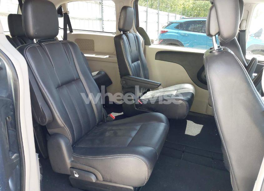 Photo 8 of 2012 Chrysler Town & COUNTRY TOURING (VIN 2C4RC1BG1CR188505)