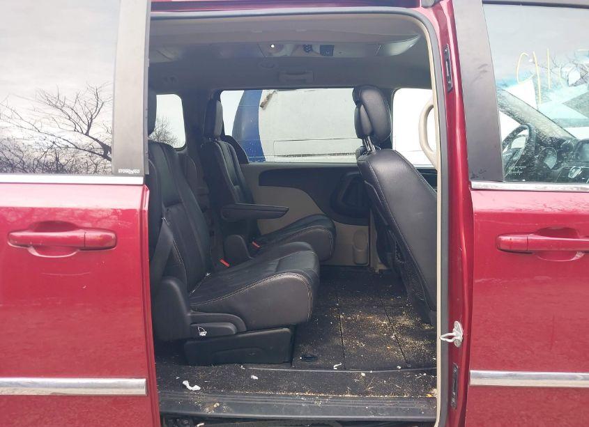 Photo 8 of 2012 Chrysler Town & COUNTRY TOURING (VIN 2C4RC1BG1CR190030)