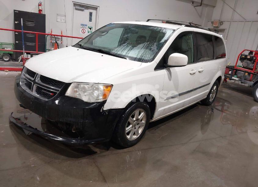 Photo 2 of 2012 Chrysler Town & COUNTRY TOURING (VIN 2C4RC1BG1CR200703)