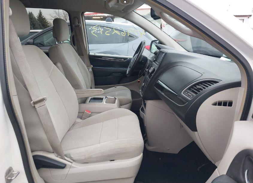 Photo 5 of 2012 Chrysler Town & COUNTRY TOURING (VIN 2C4RC1BG1CR208378)