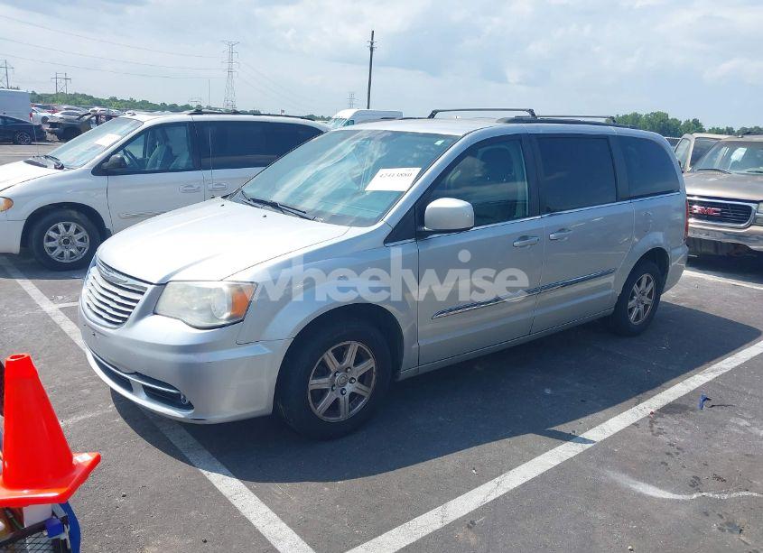 Photo 2 of 2012 Chrysler Town & COUNTRY TOURING (VIN 2C4RC1BG1CR337253)