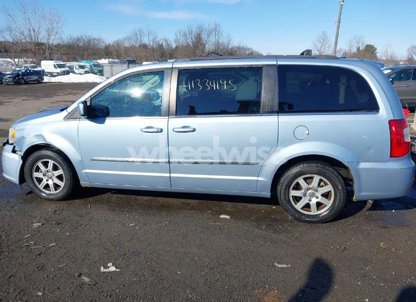 Photo 14 of 2013 Chrysler Town & COUNTRY TOURING (VIN 2C4RC1BG1DR555288)