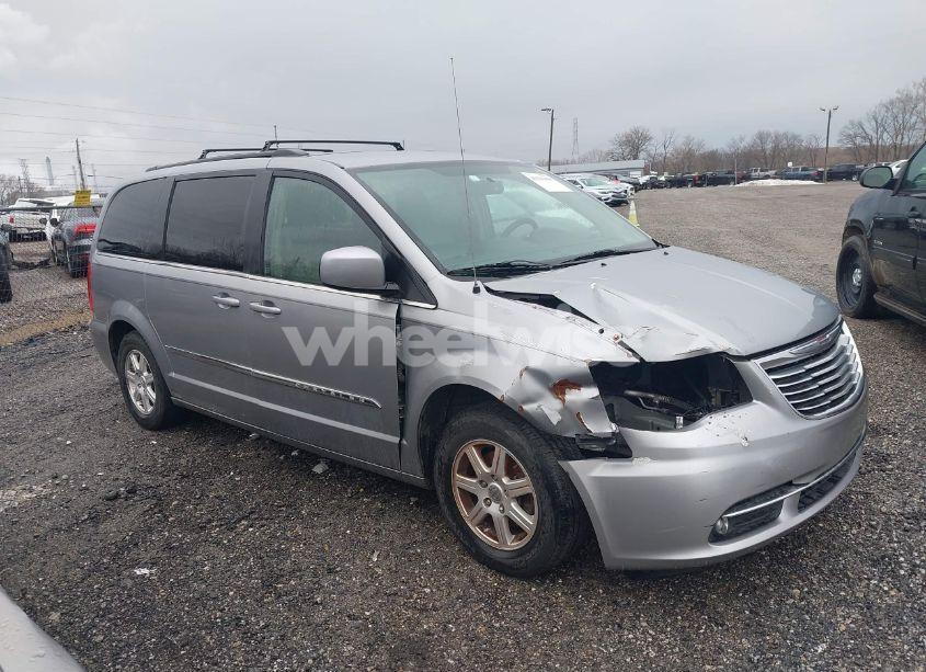 2013 Chrysler Town & COUNTRY TOURING (VIN 2C4RC1BG1DR576979) main photo