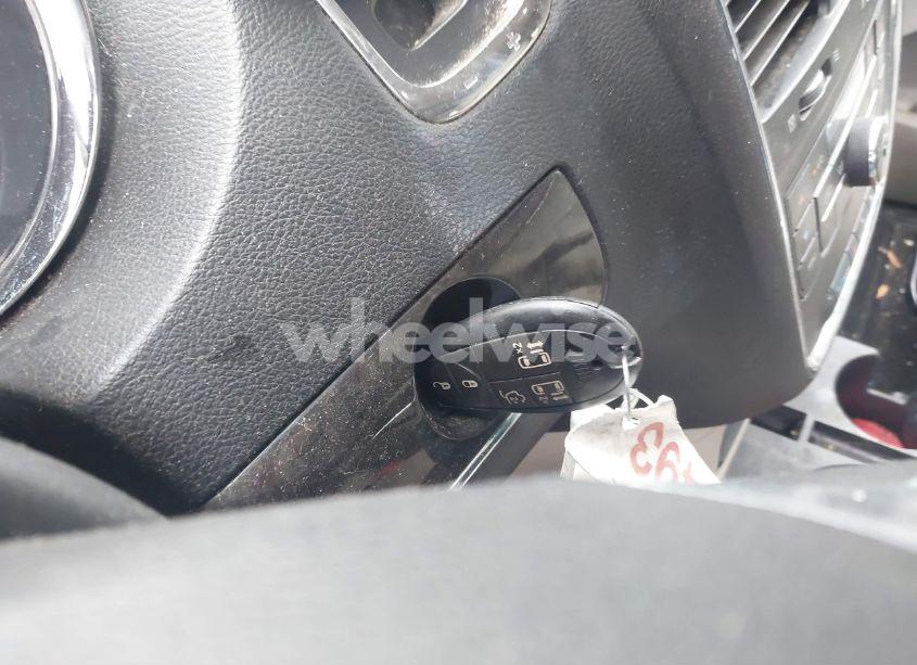 Photo 11 of 2013 Chrysler Town & COUNTRY TOURING (VIN 2C4RC1BG1DR576979)