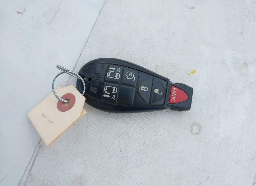 Photo 11 of 2013 Chrysler Town & COUNTRY TOURING (VIN 2C4RC1BG1DR577386)