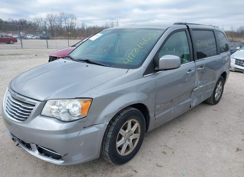 Photo 13 of 2013 Chrysler Town & COUNTRY TOURING (VIN 2C4RC1BG1DR577386)