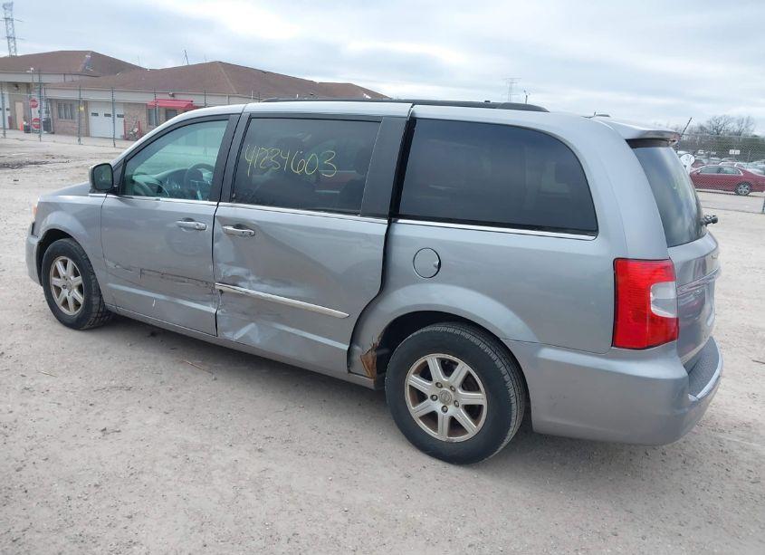 Photo 3 of 2013 Chrysler Town & COUNTRY TOURING (VIN 2C4RC1BG1DR577386)