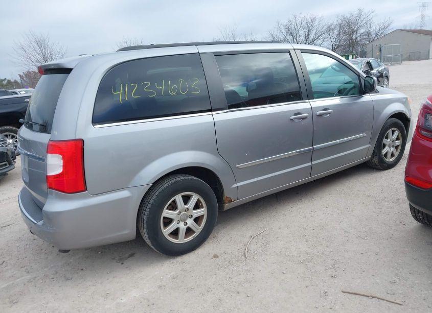 Photo 4 of 2013 Chrysler Town & COUNTRY TOURING (VIN 2C4RC1BG1DR577386)