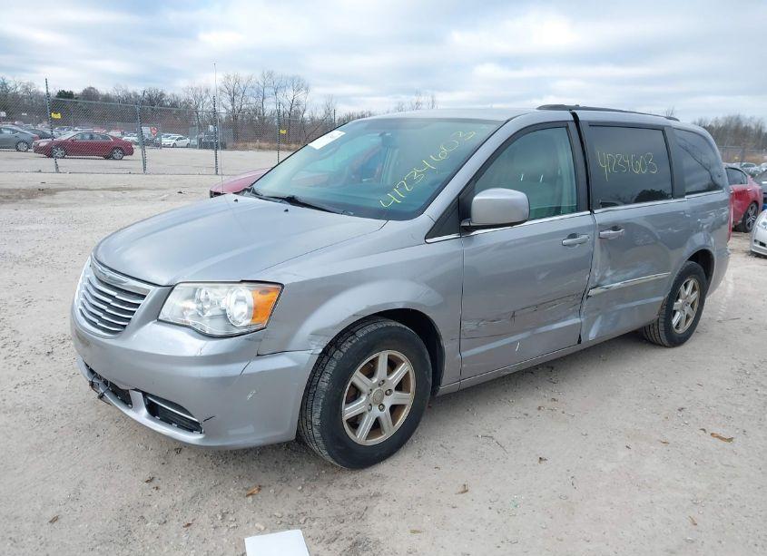 Photo 6 of 2013 Chrysler Town & COUNTRY TOURING (VIN 2C4RC1BG1DR577386)