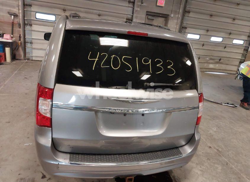 Photo 16 of 2013 Chrysler Town & COUNTRY TOURING (VIN 2C4RC1BG1DR646691)