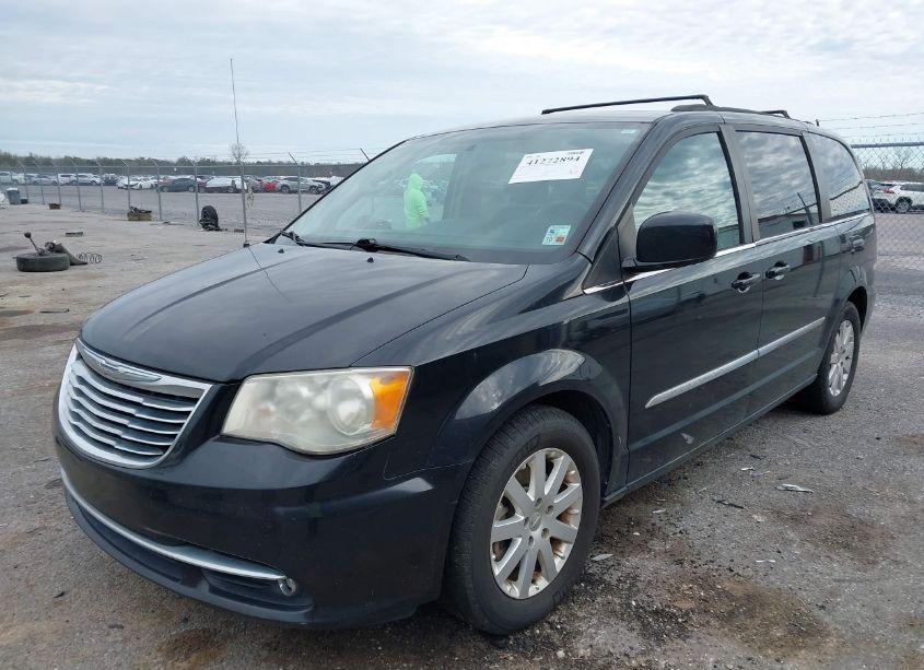 Photo 2 of 2013 Chrysler Town & COUNTRY TOURING (VIN 2C4RC1BG1DR707151)